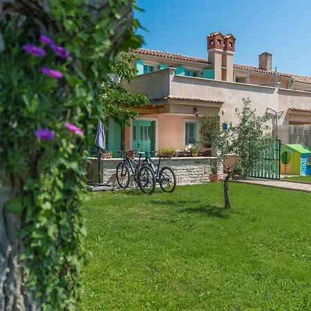 Dom wakacyjny Peaceful House Ulika - Ideal For Family & Relax